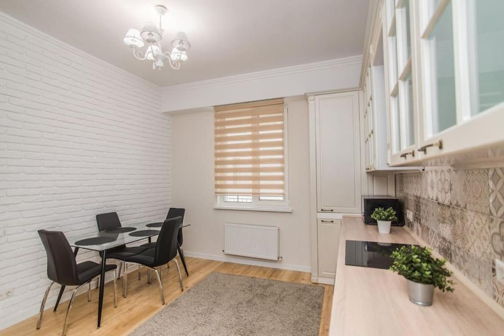 Grand Excelent New Ultra Central Apartments Kiszyniów Zewnętrze zdjęcie