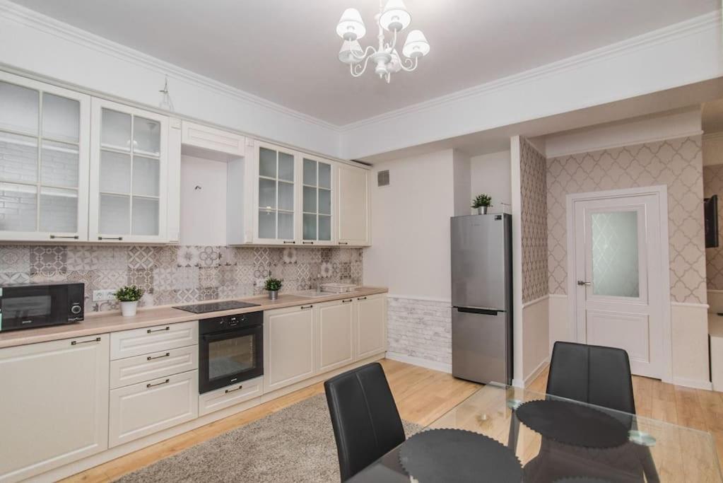 Grand Excelent New Ultra Central Apartments Kiszyniów Zewnętrze zdjęcie
